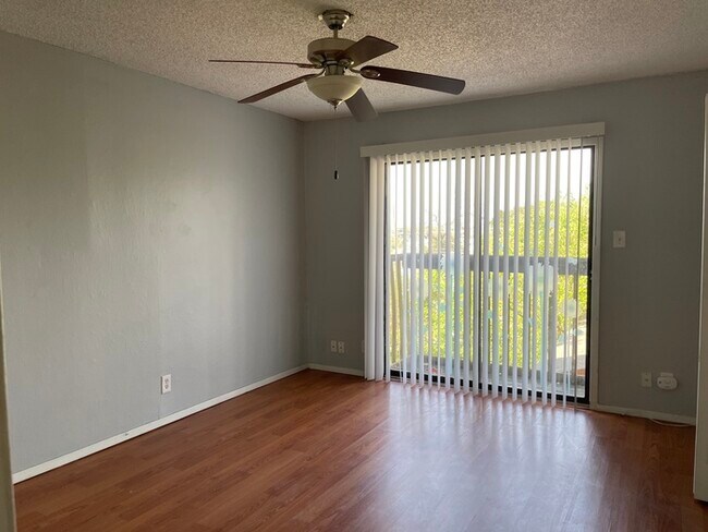 Building Photo - 1601 Taylor Gaines St