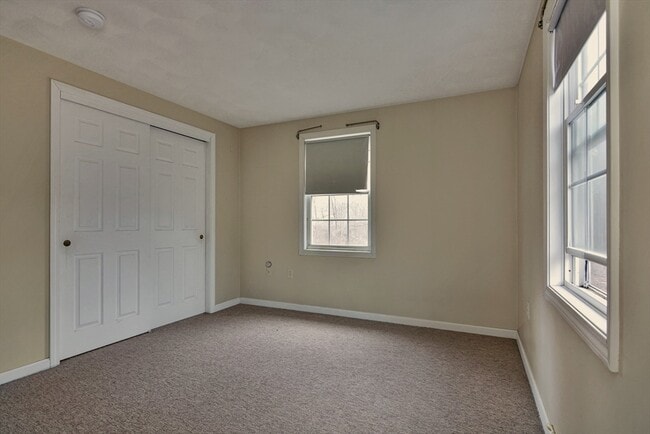 Building Photo - 7 Van Norden Rd