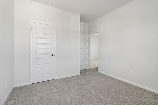 Building Photo - 700 Shetland Trl