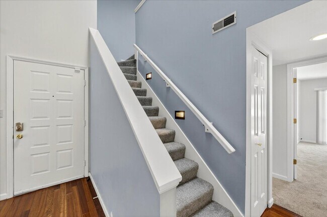 Building Photo - 4454 Lindell Blvd