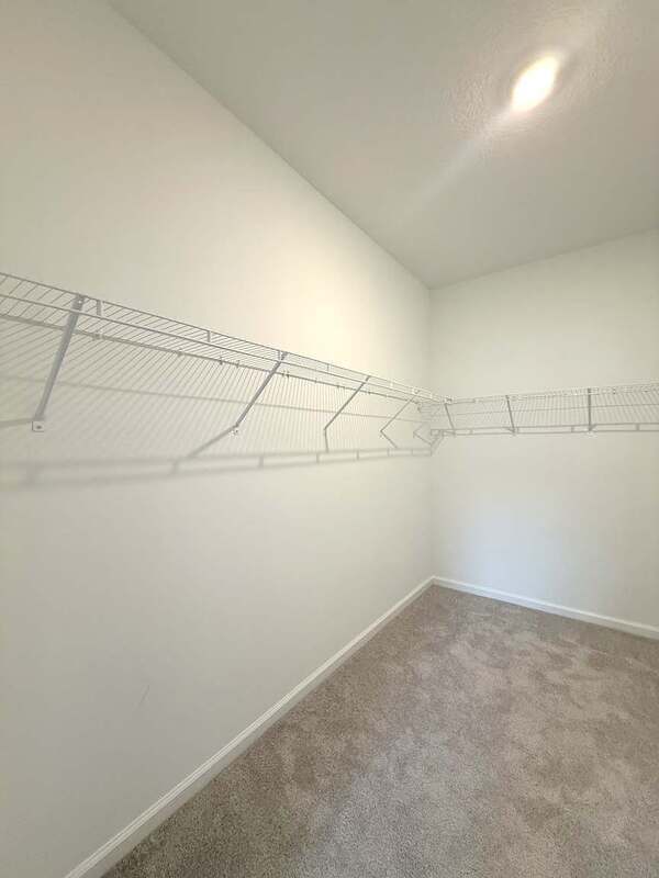 Building Photo - 14613 Italy Ave