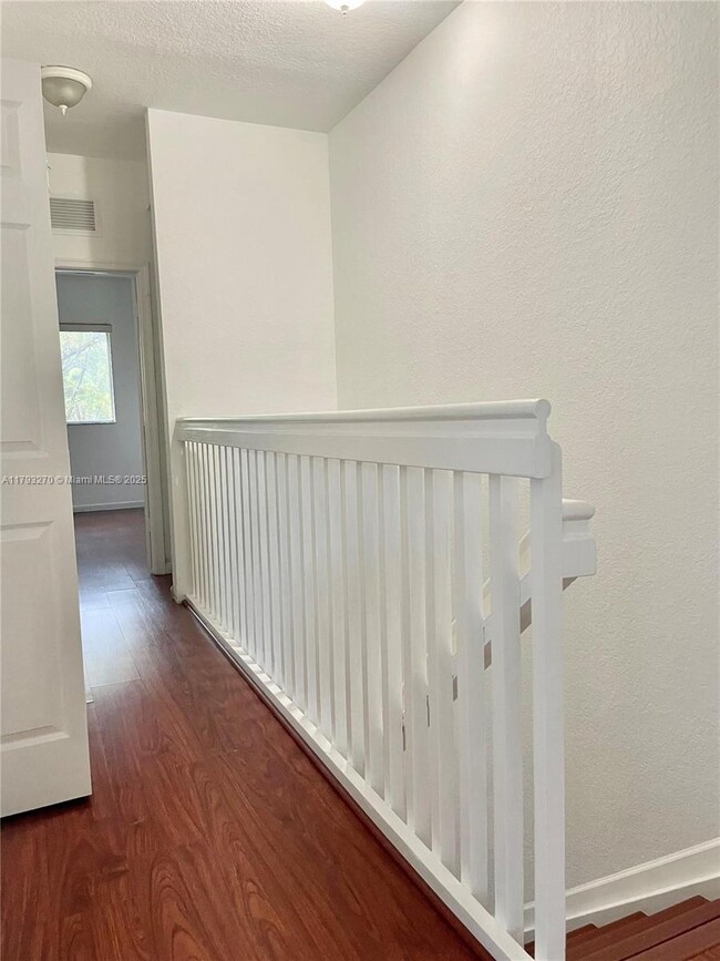 Building Photo - 7923 Tuscany Ct