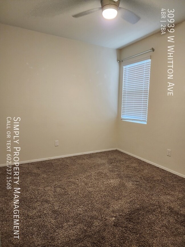 Building Photo - 30939 W Whitton Ave