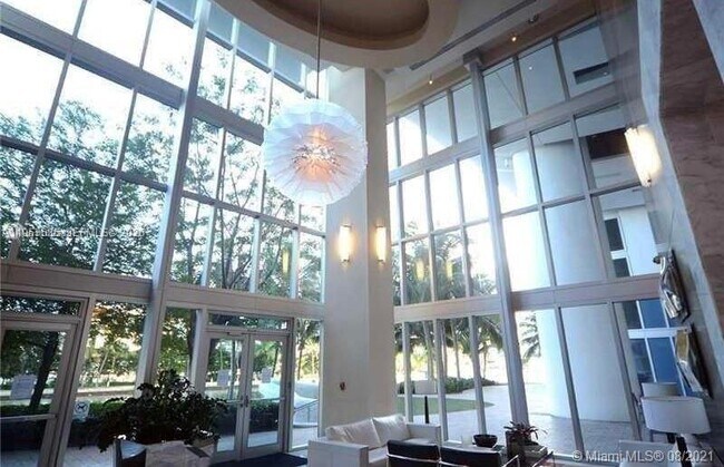 Building Photo - 185 SW 7th St