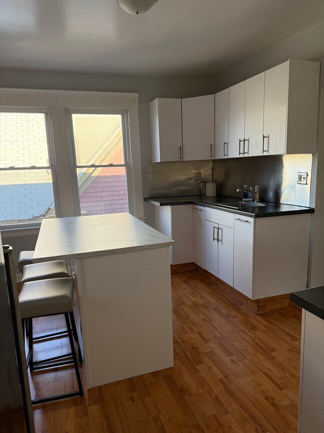 Kitchen Island - 92 Hubinger St