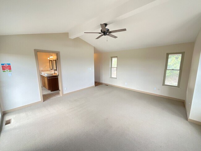 Building Photo - 5 Bedroom Home, 4.61 Acres, Available Near W Woodmen Rd & Westwood Rd!