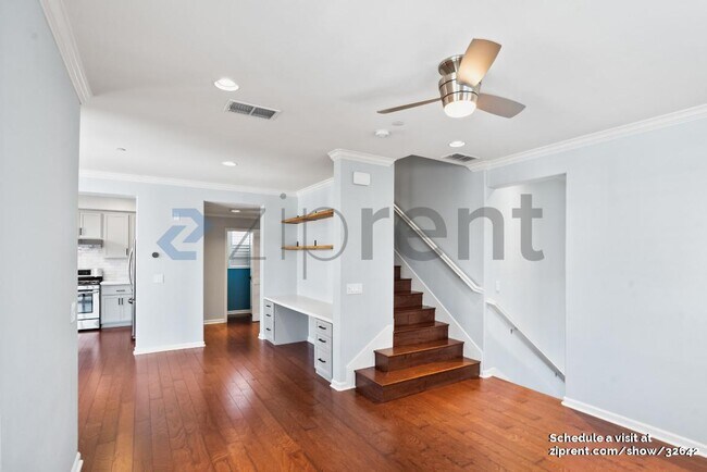 Building Photo - 634 Elderberry Dr