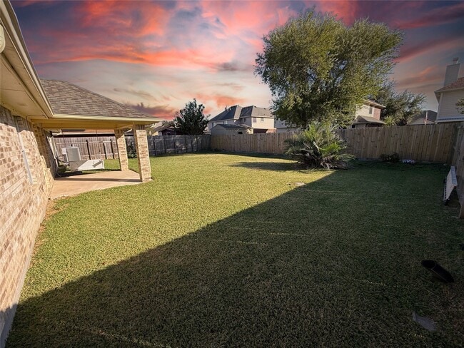 Building Photo - 1413 29th Ave N