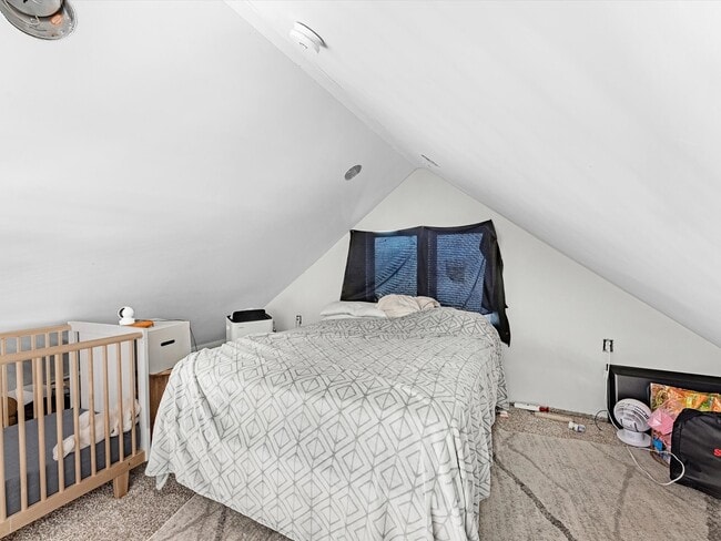 Building Photo - 3209 Pennsylvania St