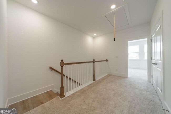 Building Photo - 1507 Albert Ln NW