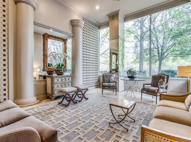 Building Photo - 3701 Turtle Creek Blvd