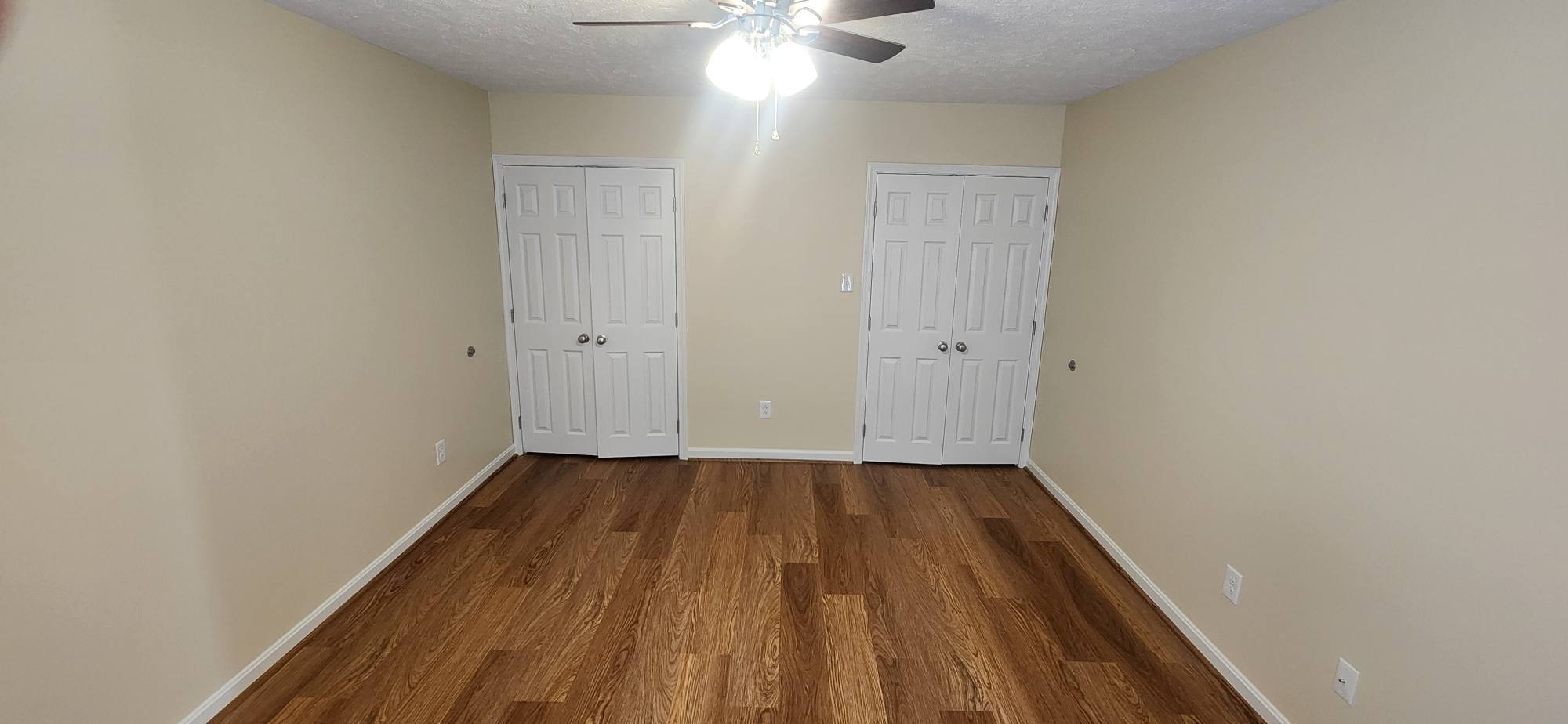 Building Photo - 3934 Evergreen Dr