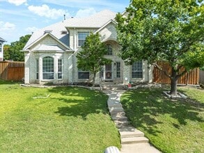 Building Photo - 635 Ridgemont Dr