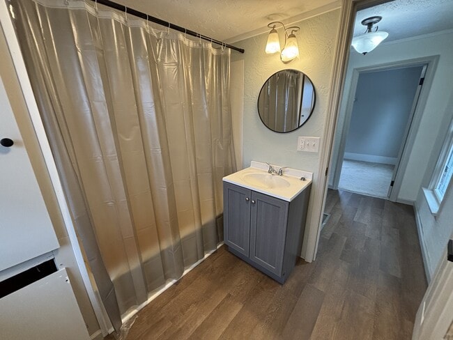 Building Photo - 14067 Lincoln St