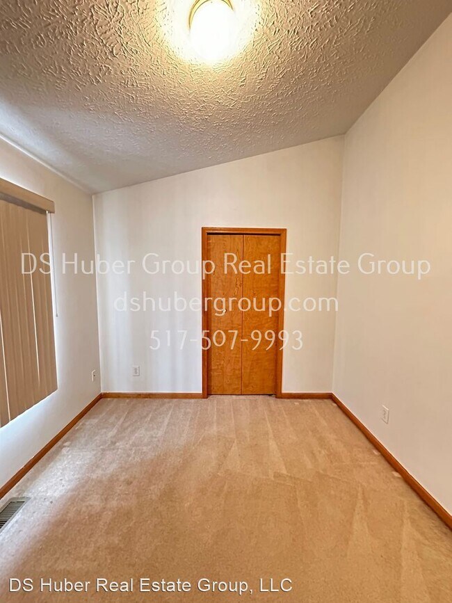 Building Photo - 4 br, 2 bath House - 13505 Webster Rd