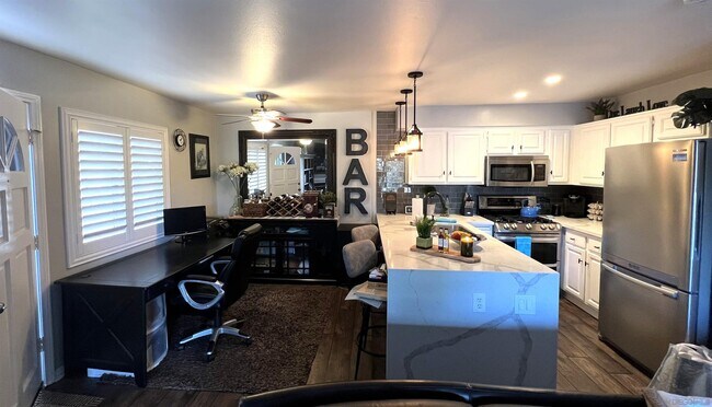 Building Photo - 6970 Ballena Way