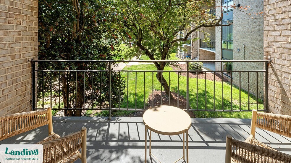 Building Photo - 6220 Springhill Dr