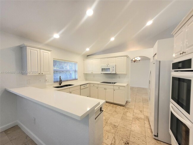 Building Photo - 11373 NW 65th St