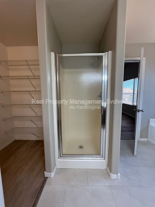 Building Photo - 12334 W Turney Ave