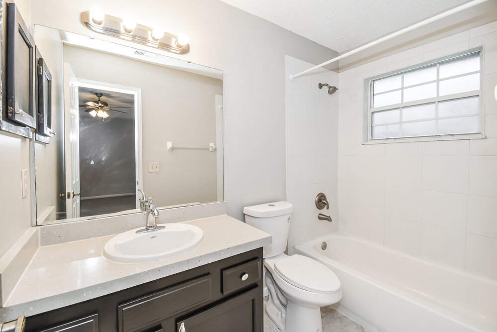 Building Photo - 3571 Barbizon Ct