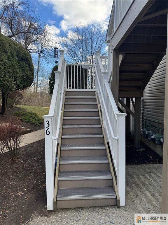 Building Photo - 36 Stevens Ct