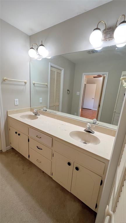 Building Photo - 804 Hillman St