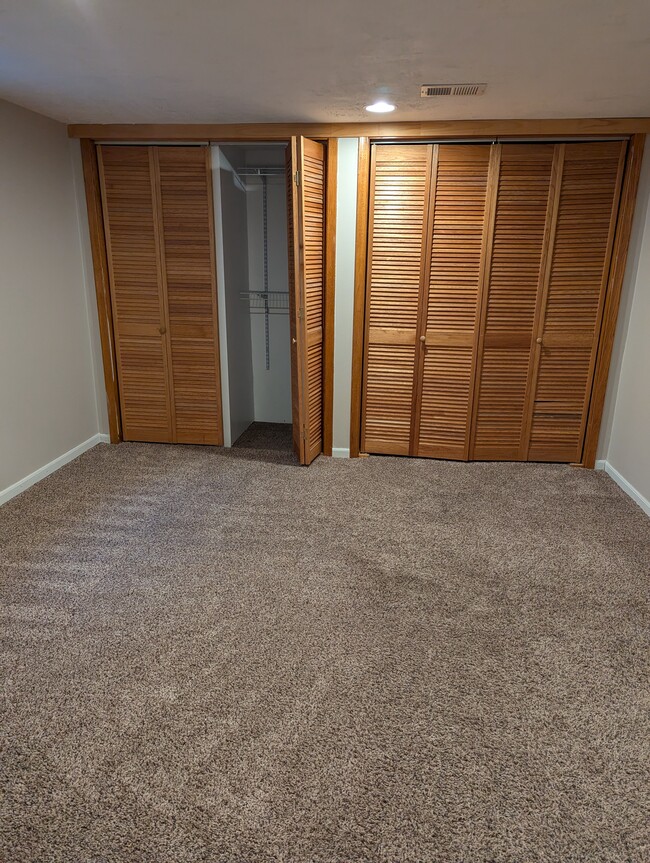 Lower level bedroom - 6316 Tingdale Ave