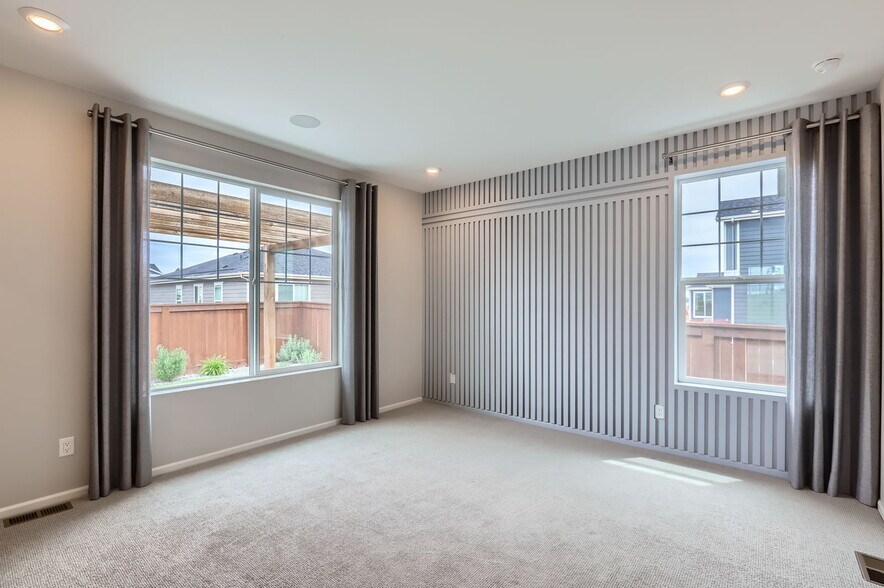 Building Photo - 4701 Amrock Dr