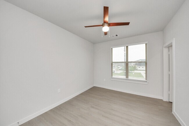 Building Photo - 22019 Ferguson Mdw Ln
