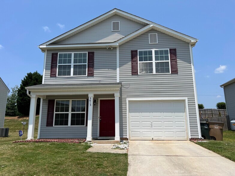 Building Photo - 3613 Blue Spruce Ct