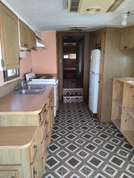 Building Photo - 29297 Arizona Ave