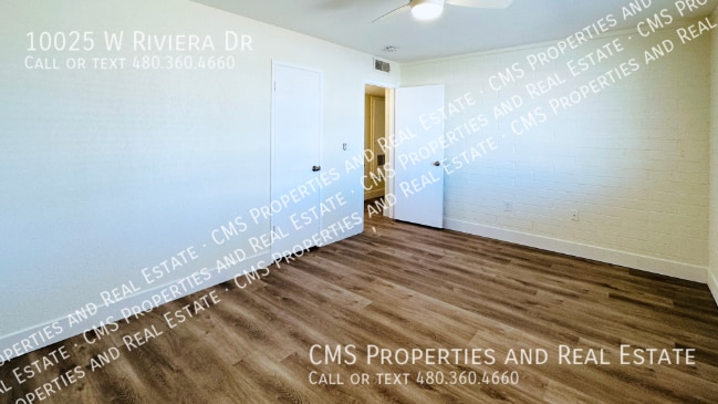 Building Photo - 10025 W Riviera Dr