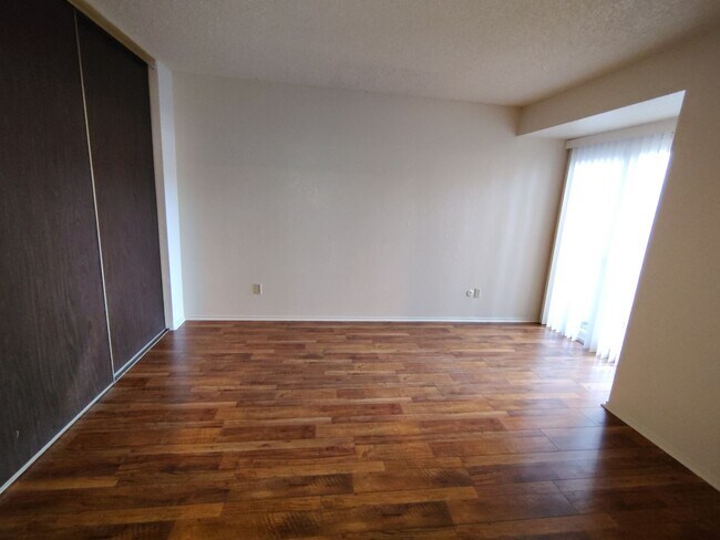 Building Photo - 1313 Floyd Ave