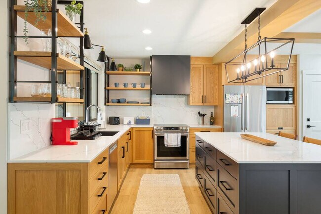 Building Photo - 9047 51st Ave NE