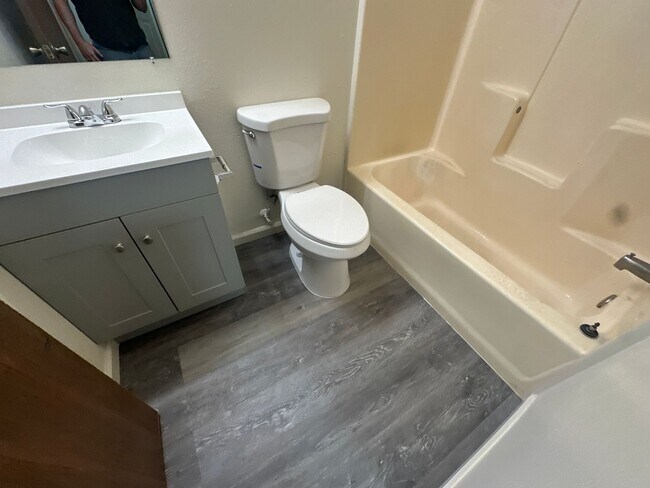 Building Photo - Gated community - Water, Garbage & Sewer I...