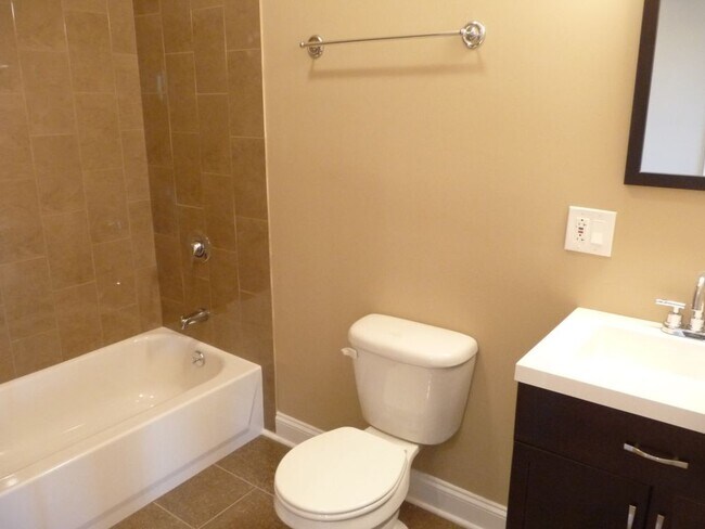 Floorplan - 3705 N Kedzie Ave.