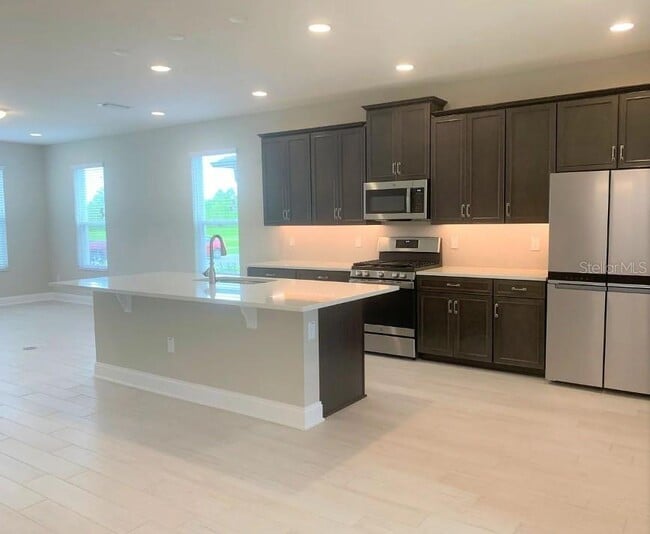 Building Photo - 13075 Spring Grove Way
