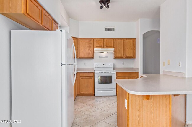 Building Photo - 3316 E Tierra Buena Ln