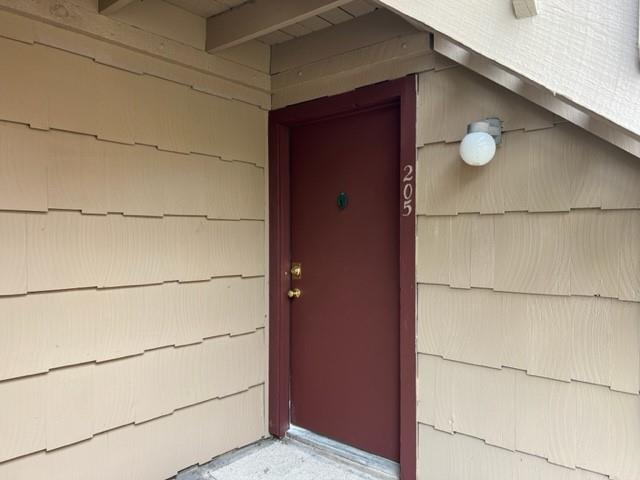 Building Photo - 9101 Country Creek St