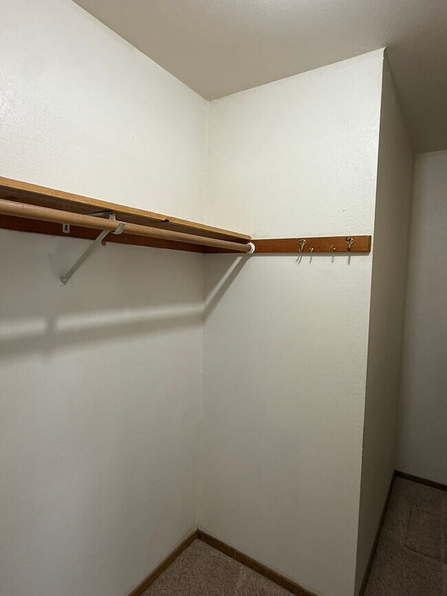Building Photo - 3679 Grant Dr