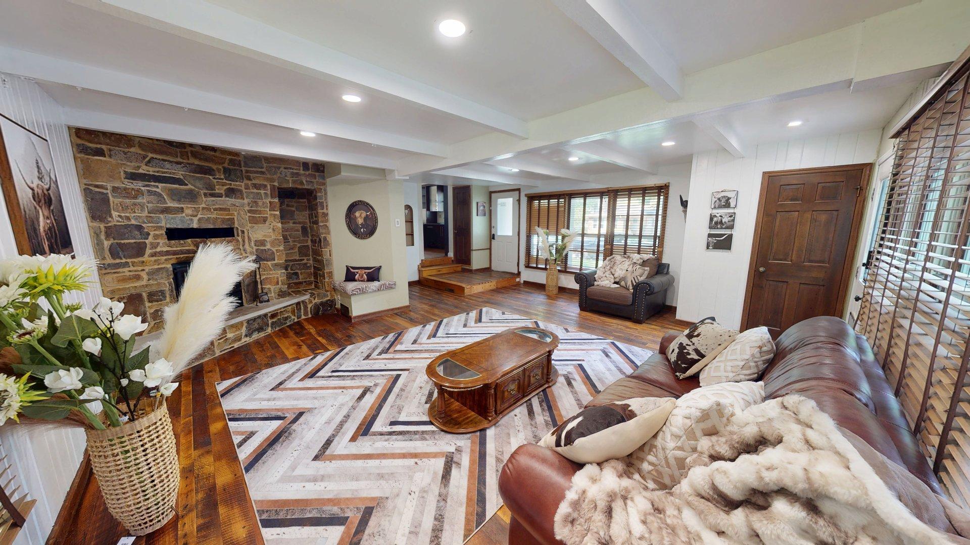 Building Photo - 1625 N Union St