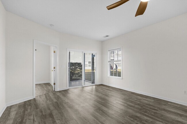 Building Photo - 155 Westhaven Dr