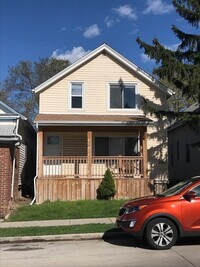 Building Photo - 2350 S Howell Ave