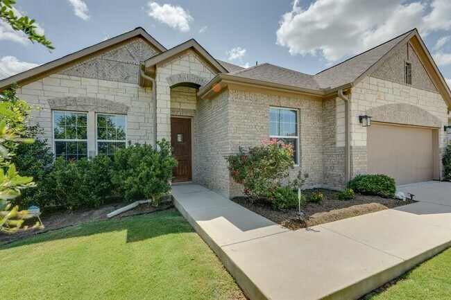 Primary Photo - 101 Split Oak Dr