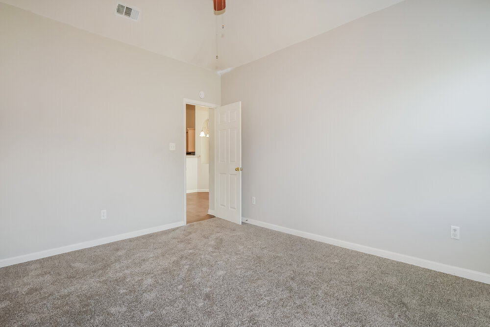 Building Photo - 7436 Grey Heather Way