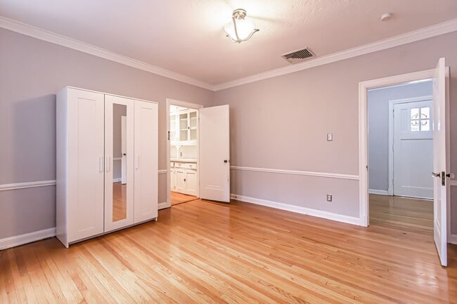 Building Photo - 7366 Pershing Ave