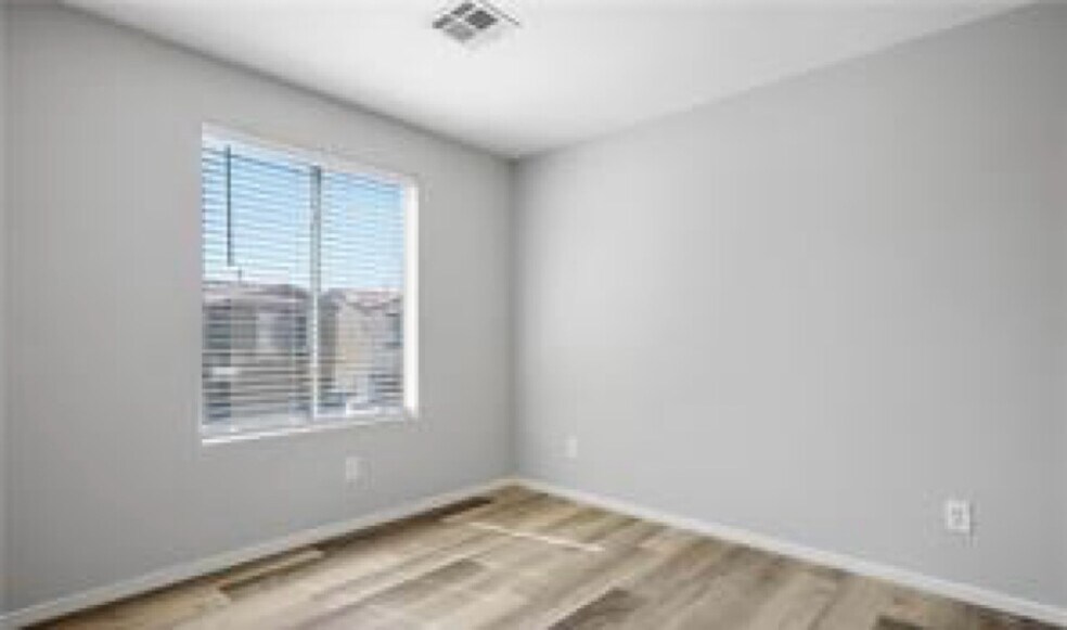 Building Photo - 2076 Pillar Pointe St