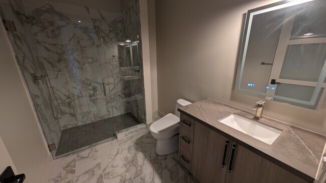 Building Photo - Rhine House Lofts