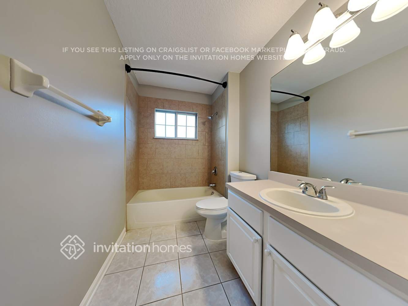 Building Photo - 12358 Bucks Harbor Dr S