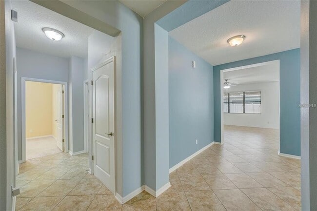 Building Photo - 11710 Albatross Ln